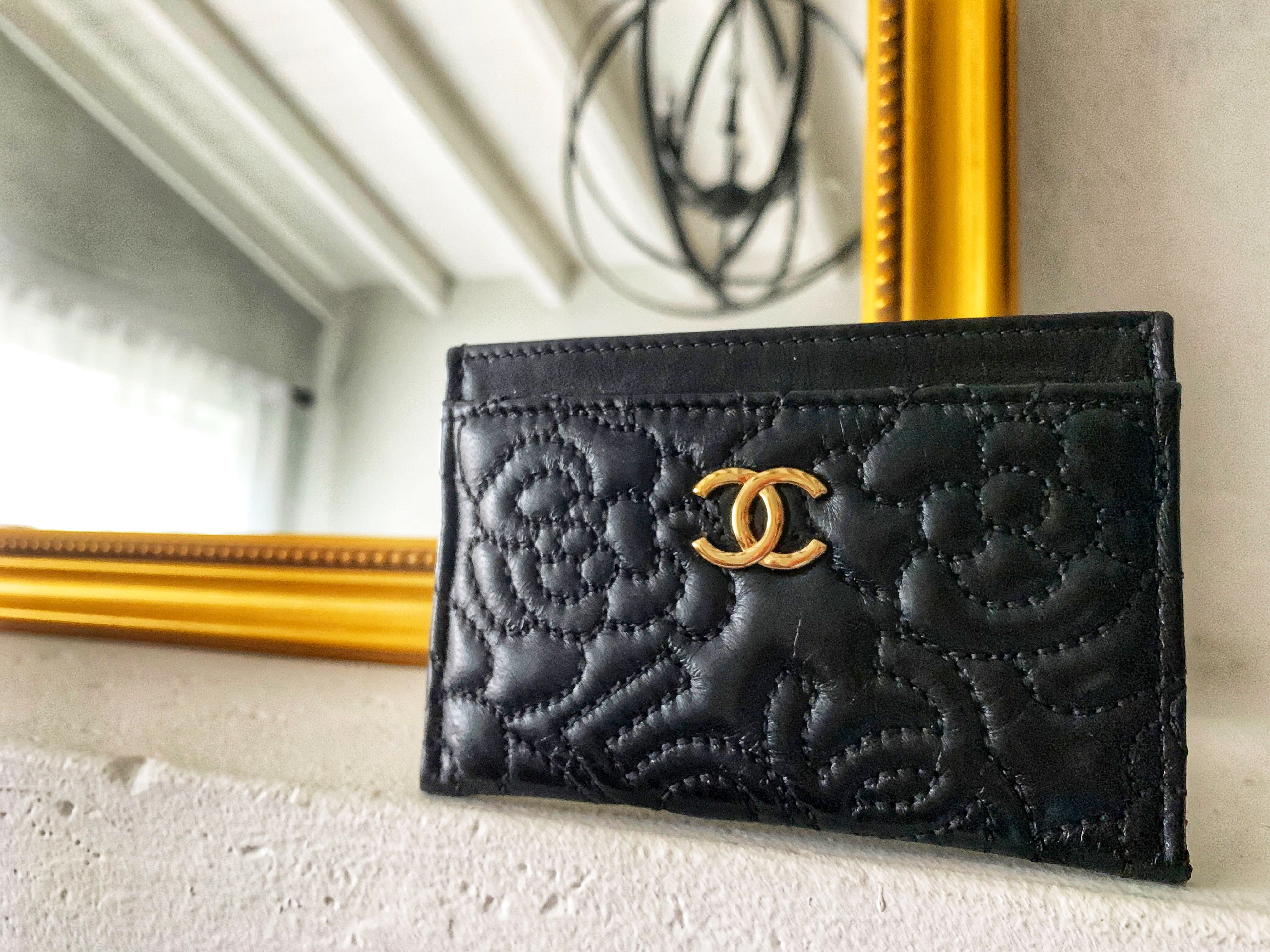 work: Chanel card holder (review 